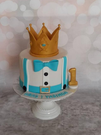 Customized+Cake