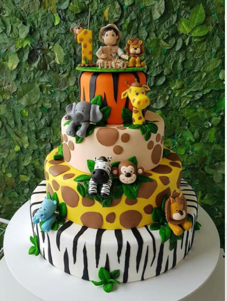 Customized+Cake