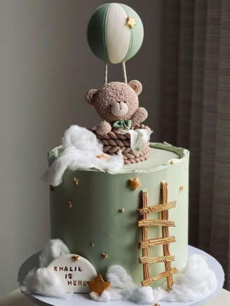 Customized+Cake